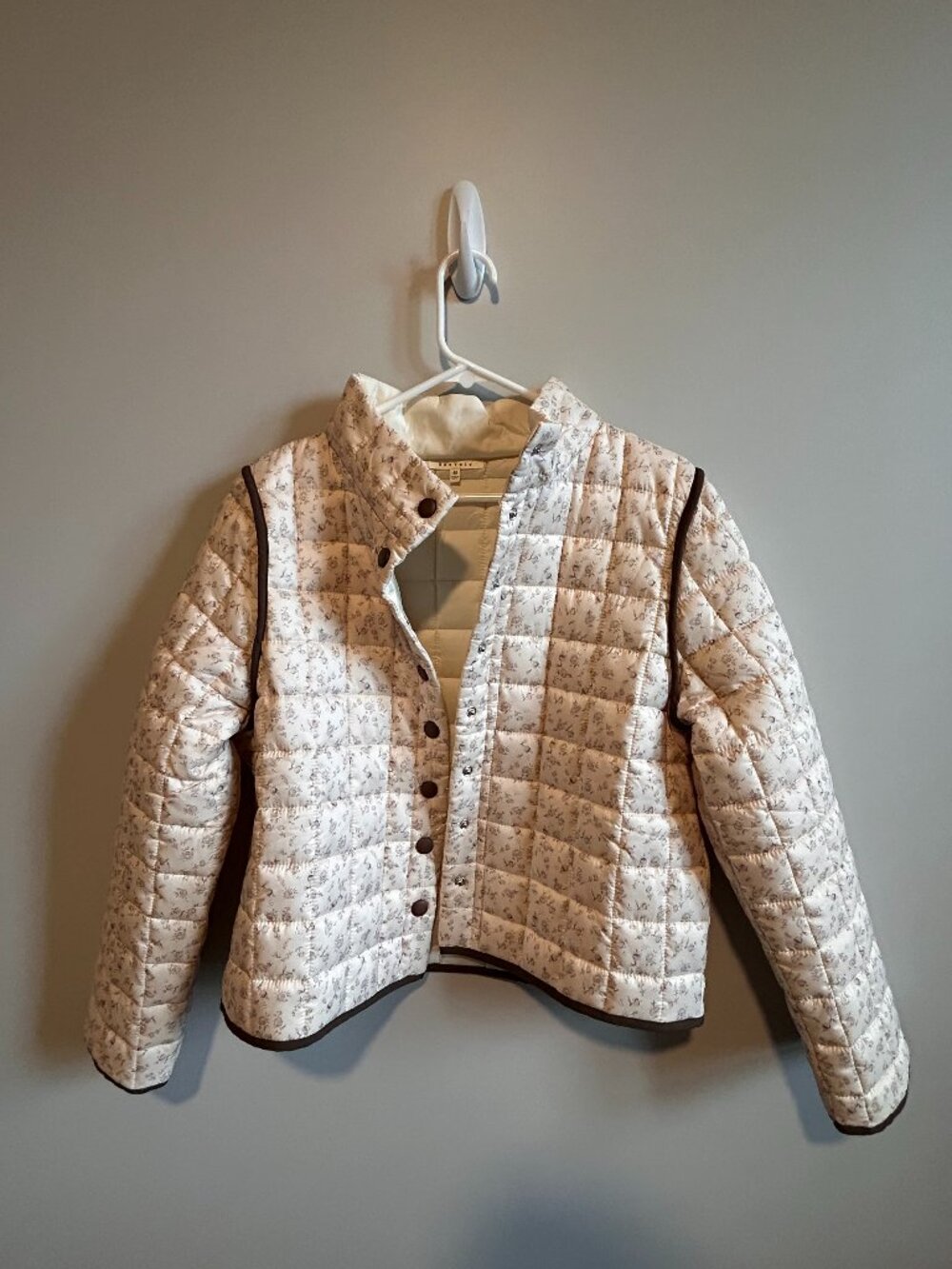 BaeVely tan and brown rose quilt jacket, Size M
